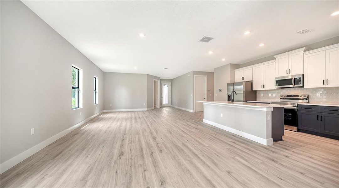 Image 35 of a home in .