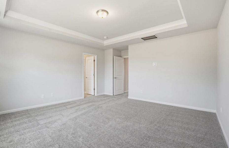 Spacious, unfurnished interior of a new home in Fox Hollow, Spartanburg (Image 32). Spacious, unfurnished interior of a new home in Fox Hollow, Spartanburg (Image 32).