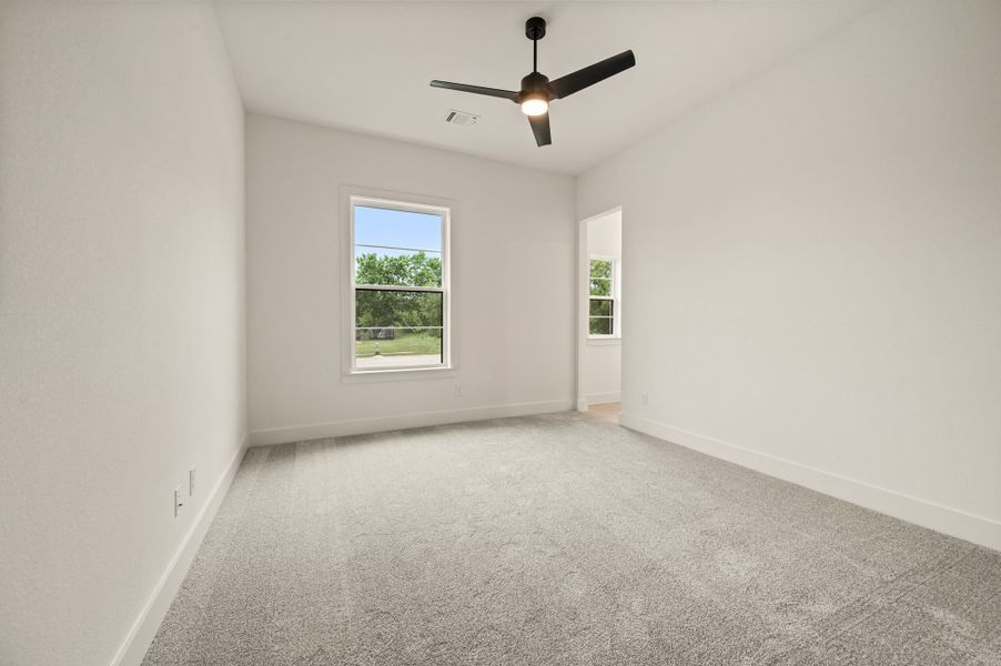 Spacious, unfurnished interior of a new home in Highland Oaks, Boyd (Image 43). Spacious, unfurnished interior of a new home in Highland Oaks, Boyd (Image 43).