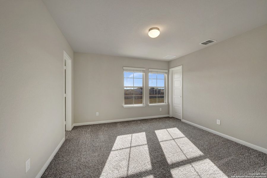 Spacious, unfurnished interior of a new home in Park Place, New Braunfels (Image 19). Spacious, unfurnished interior of a new home in Park Place, New Braunfels (Image 19).