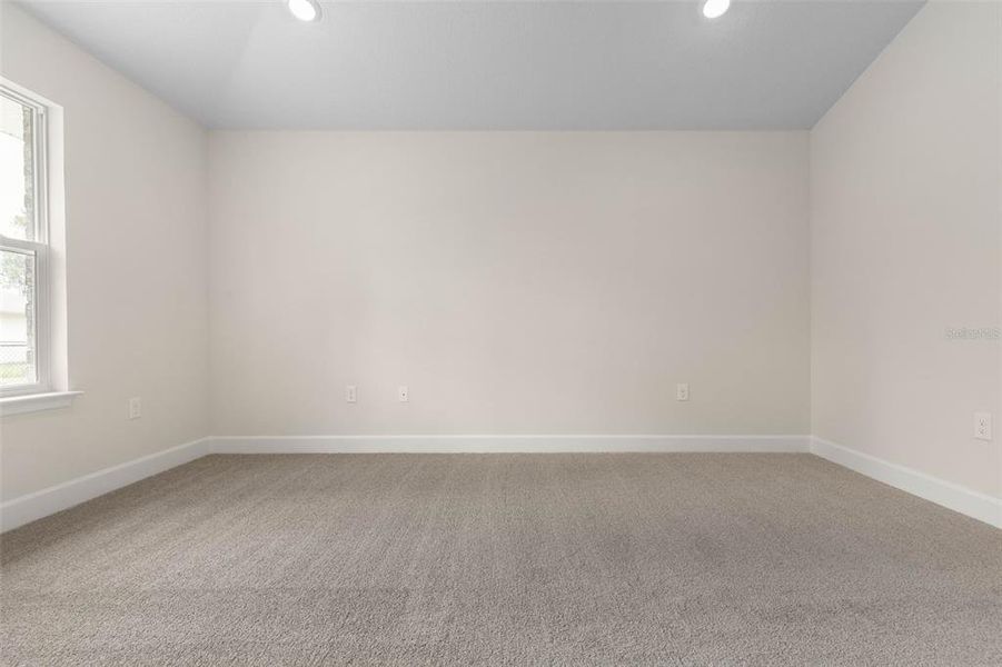 Image 26 of a home in Palm Coast.