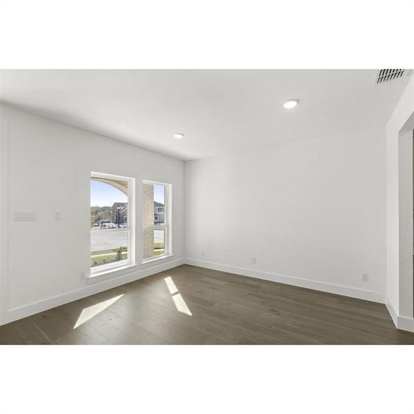 Formal Dining Flex Space