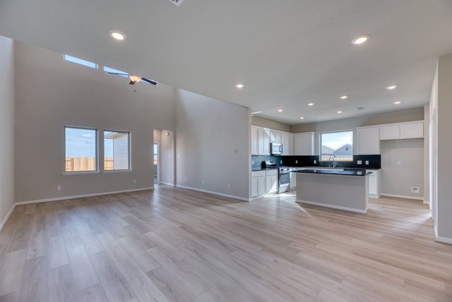 Spacious, unfurnished interior of a new home in Aldeana, Bonney (Image 15).