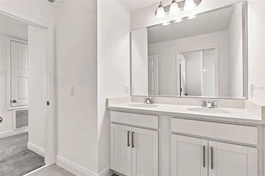 Furnished interior view inside a new home in , Groveland (Image 5).