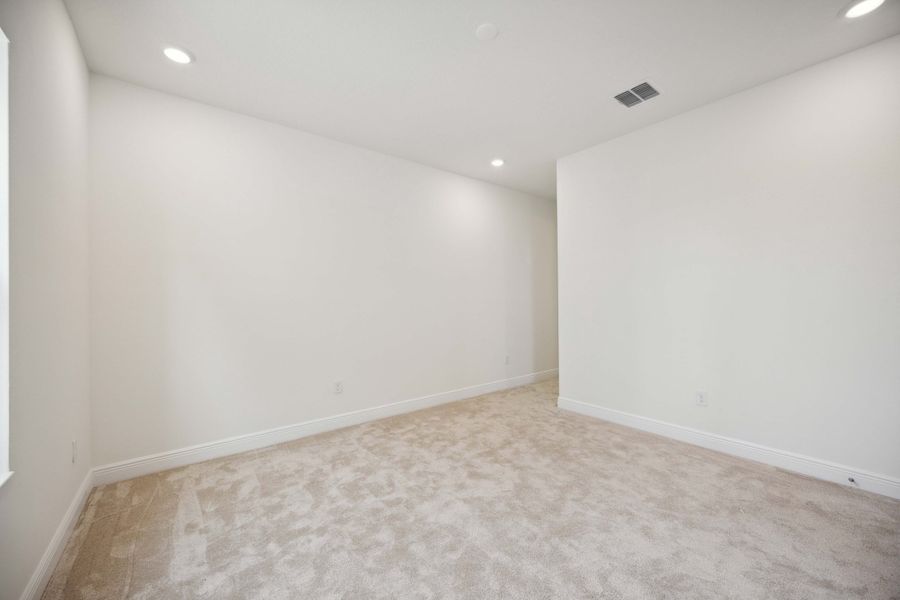 4br New Home in Sarasota, FL.  - Slide 9