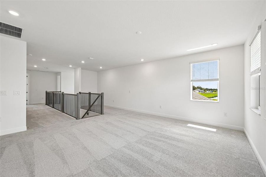 Spacious, unfurnished interior of a new home in Creeks Edge at Twin Rivers, Parrish (Image 31).