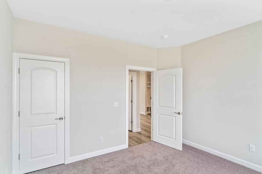 Representative unfurnished interior of a home built from the The Birch by Chesapeake Homes in Bridgewater - Waterside Village, Little River (Image 15).