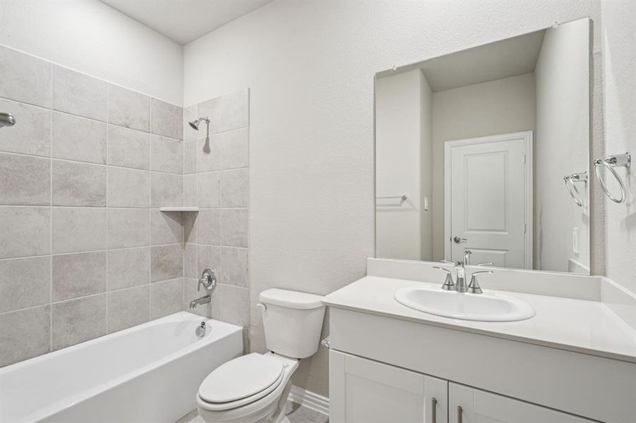 Photo is not of the actual home, but is an inspirational photo of builder’s model home and may depict options, furnishings, and/or decorator features that are not included.