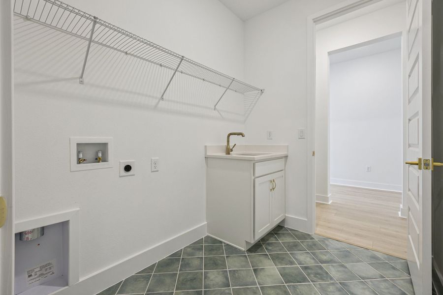 Spacious, unfurnished interior of a new home in Northlake at Ovation, Winter Garden (Image 35). Spacious, unfurnished interior of a new home in Northlake at Ovation, Winter Garden (Image 35).