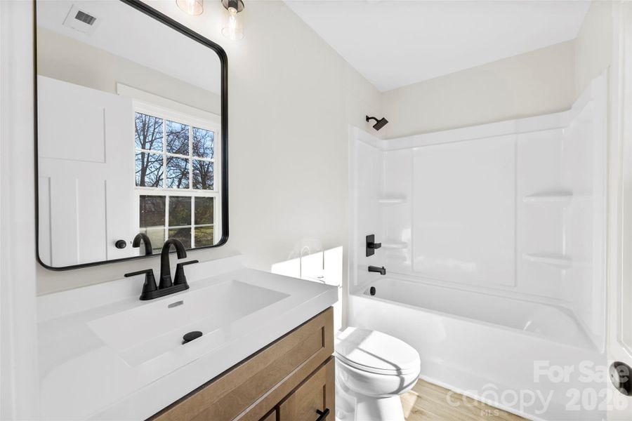 Furnished interior view inside a new home in , Shelby (Image 4).