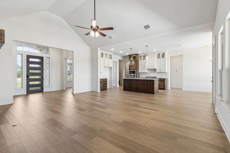 Spacious, unfurnished interior of a new home in Joshua Meadows, Joshua (Image 16). Spacious, unfurnished interior of a new home in Joshua Meadows, Joshua (Image 16).