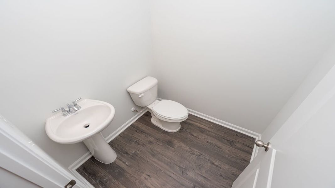 Representative furnished interior of a home built from the GALEN by D.R. Horton in Island Green, Myrtle Beach (Image 5).