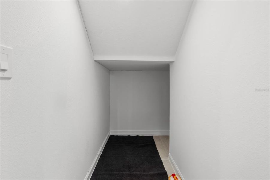 Spacious, unfurnished interior of a new home in , Groveland (Image 24).