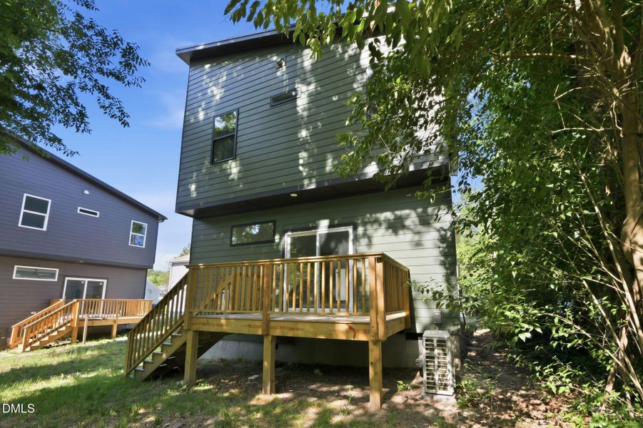11-web-or-mls-P1127710-edit 11-web-or-mls-P1127710-edit