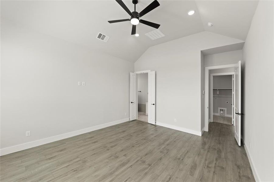 19. 2505 Rolling Hills - Primary (2) 19. 2505 Rolling Hills - Primary (2)