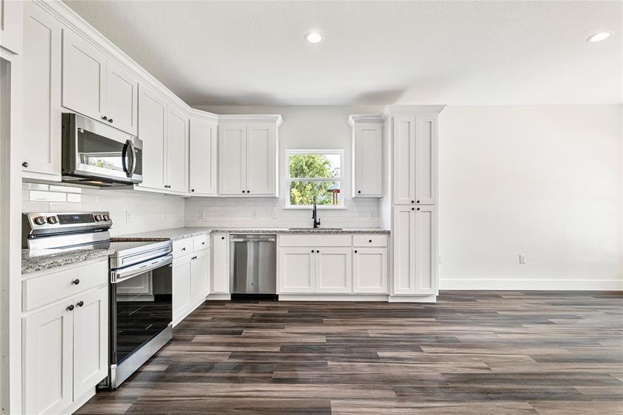 Furnished interior view inside a new home in , Whitesboro (Image 9). Furnished interior view inside a new home in , Whitesboro (Image 9).