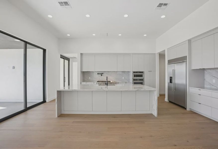 Kitchen - 5 of 14 Kitchen - 5 of 14