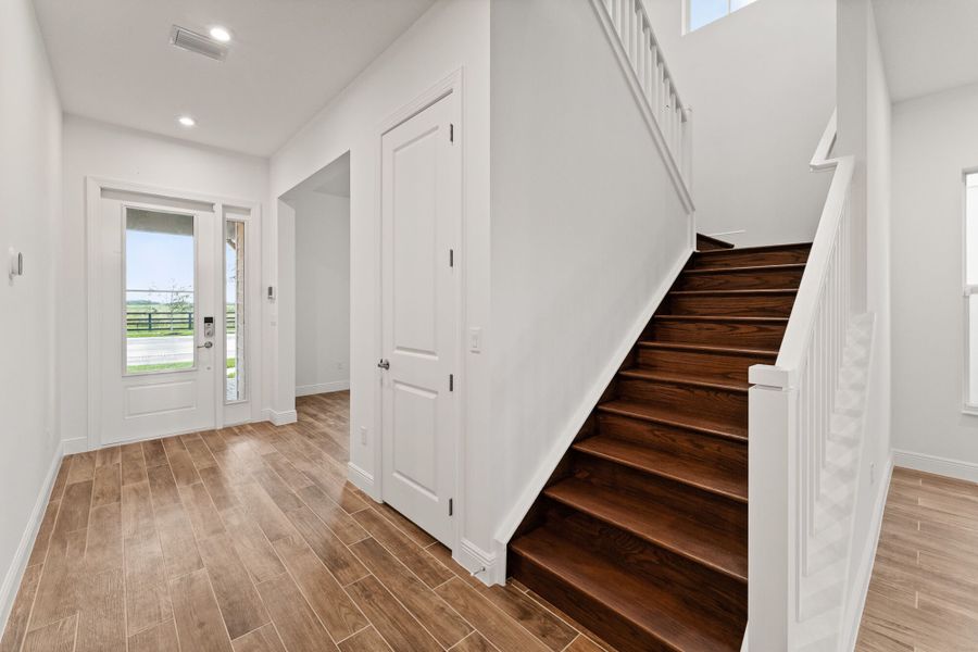 Representative unfurnished interior of a home built from the Bellis by Mattamy Homes in Newfield - Rosette Park, Palm City (Image 10).