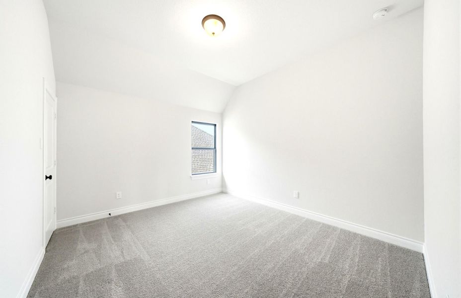 Spacious, unfurnished interior of a new home in Bridgeland 50', Cypress (Image 17).