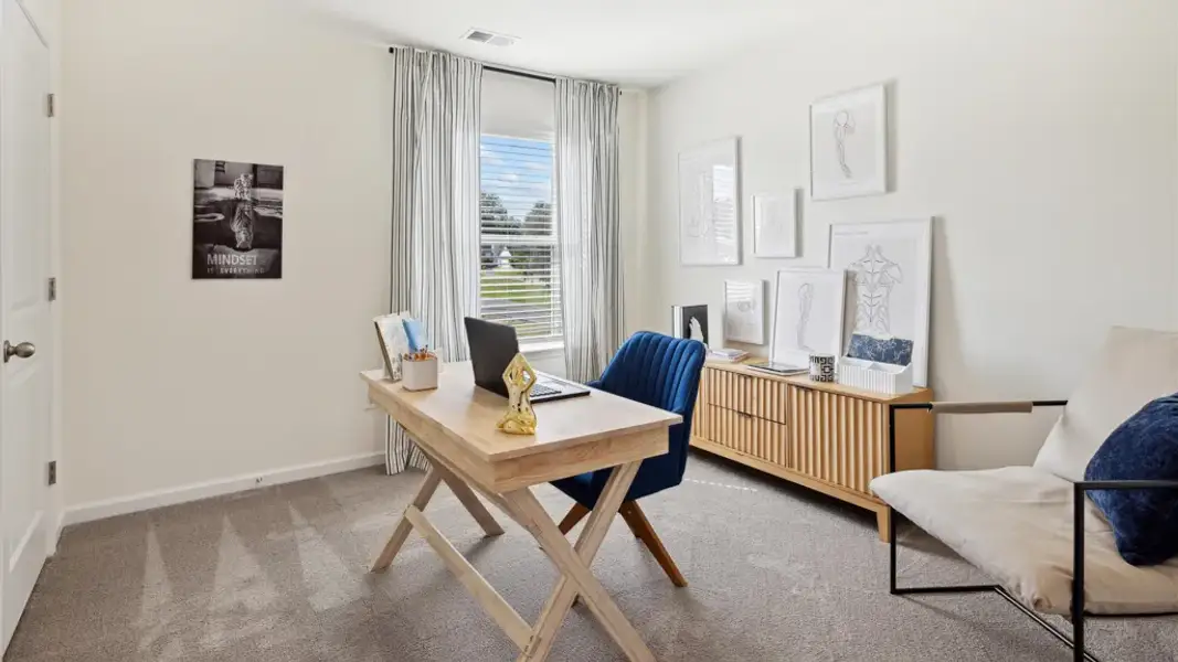 Furnished interior view inside a new home in Creekside Ridge, Dandridge (Image 30).