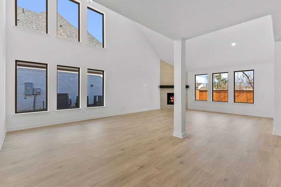 DAL_Saddle Star_Falls_2302 Sarah Drive (11)