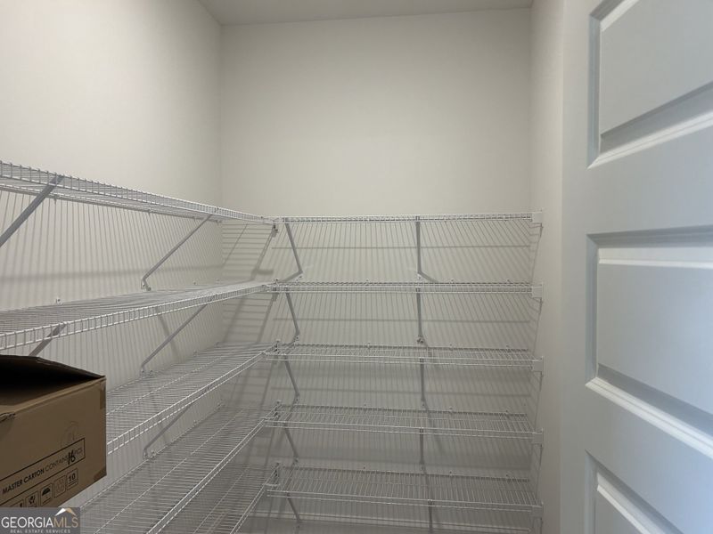 Image 6 of a home in Barrington Place.