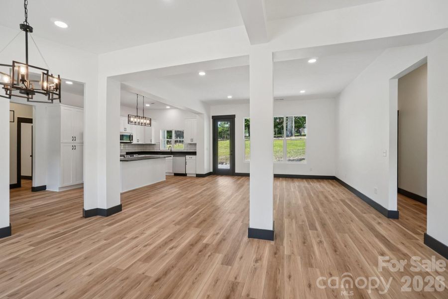 Spacious, unfurnished interior of a new home in , Hendersonville (Image 18).