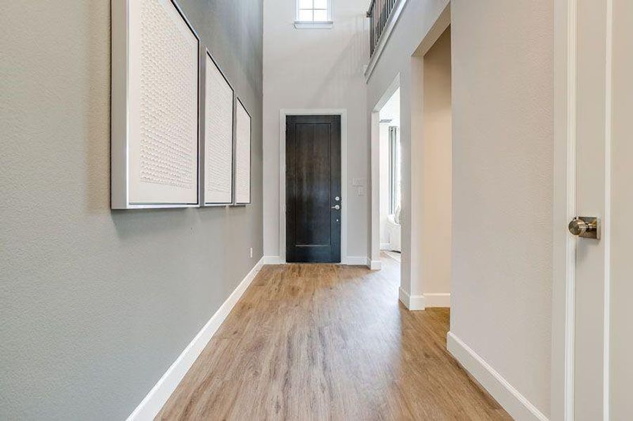 Spacious, unfurnished interior of a new home in Creekside, Royse City (Image 19). Spacious, unfurnished interior of a new home in Creekside, Royse City (Image 19).