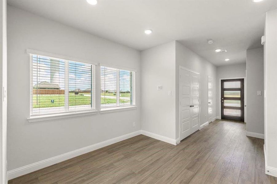 03-451-sweet-spring-lavon-tx-dining-entry