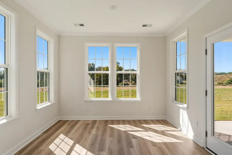 Spacious, unfurnished interior of a new home in Ridgecrest at Midway, Anderson (Image 18).