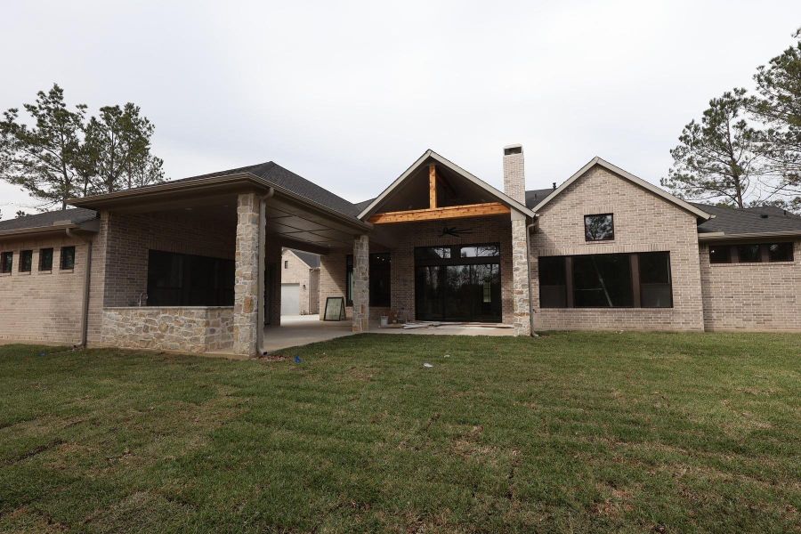 Exterior details and patio area of a home in , Montgomery (Image 4).