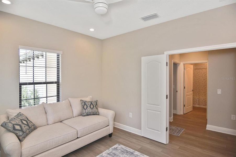 Furnished interior view inside a new home in , Englewood (Image 46).