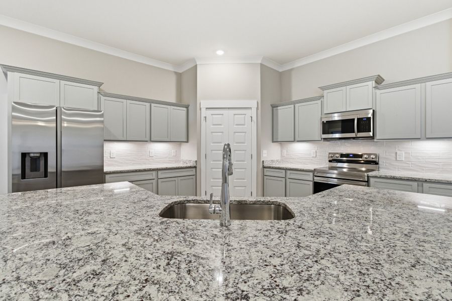 Image 34 of a home in Veterans Cove.