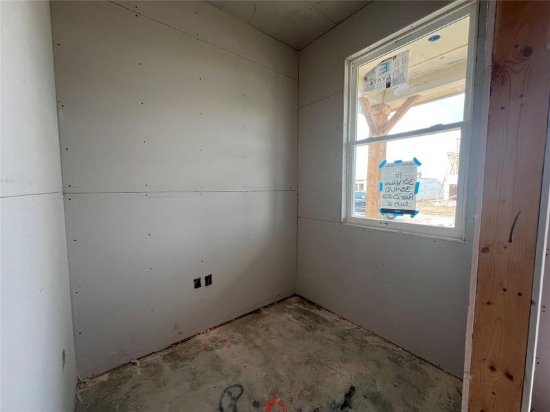 Image 27 of a home in Rolling Glen. Image 27 of a home in Rolling Glen.