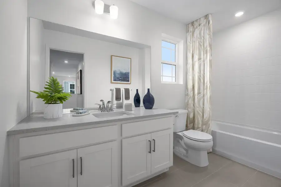 Extended vanity at bath 2