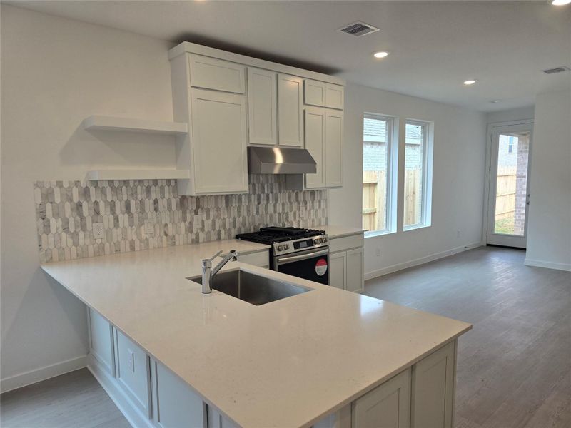 *Not actual home, pictures representative of same floor plan* *Not actual home, pictures representative of same floor plan*