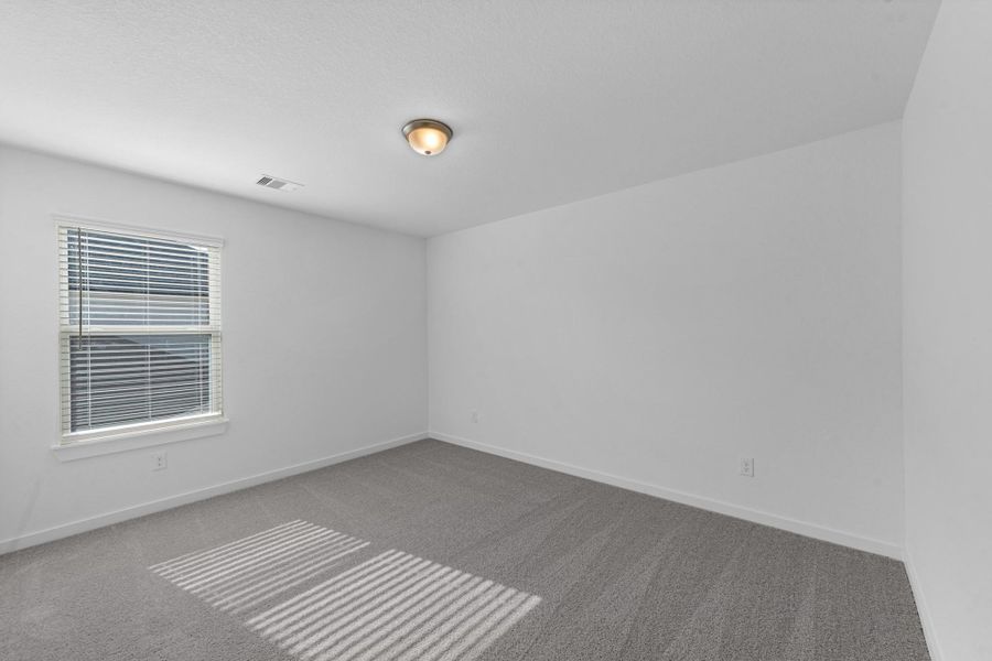 Spacious, unfurnished interior of a new home in Beacon Hill, Waller (Image 20).