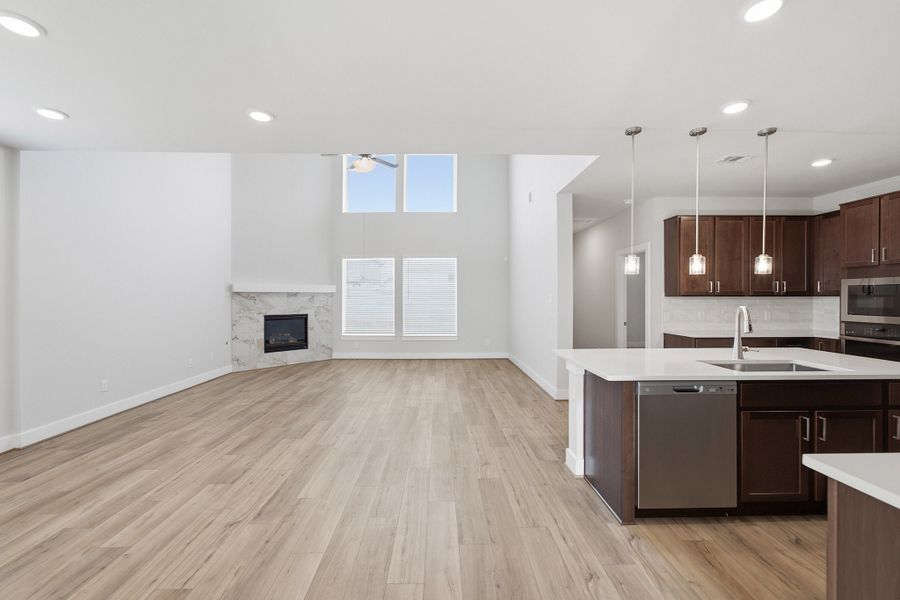 Spacious, unfurnished interior of a new home in Lago Mar, Texas City (Image 43). Spacious, unfurnished interior of a new home in Lago Mar, Texas City (Image 43).