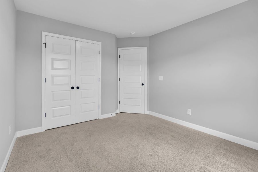 Spacious, unfurnished interior of a new home in Anderson Park, Hendersonville (Image 30). Spacious, unfurnished interior of a new home in Anderson Park, Hendersonville (Image 30).