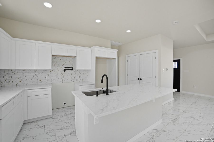 Furnished interior view inside a new home in , Atascosa (Image 10).
