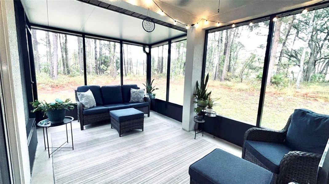 Image 12 of a home in Royal Highlands.