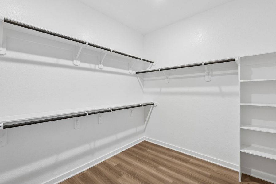 Spacious, unfurnished interior of a new home in Miller's Pond, Rosenberg (Image 8). Spacious, unfurnished interior of a new home in Miller's Pond, Rosenberg (Image 8).