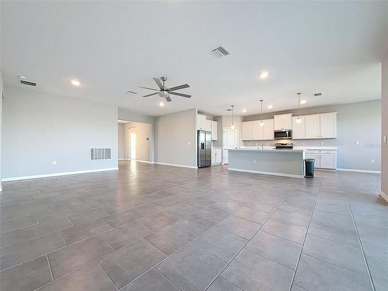 Spacious, unfurnished interior of a new home in , San Antonio (Image 42). Spacious, unfurnished interior of a new home in , San Antonio (Image 42).