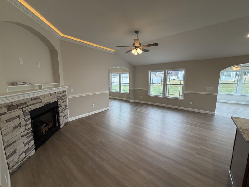 Spacious, unfurnished interior of a new home in Cleveland Meadows, Spartanburg (Image 5). Spacious, unfurnished interior of a new home in Cleveland Meadows, Spartanburg (Image 5).