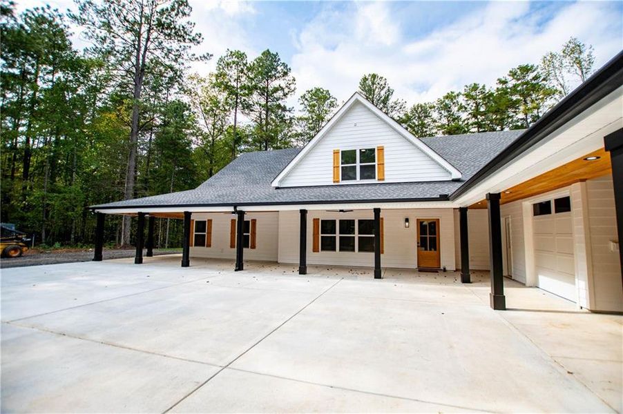 Image 91 of a home in .