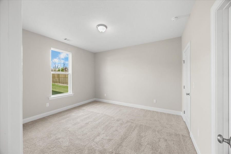 Spacious, unfurnished interior of a new home in Windsor, North Augusta (Image 22).