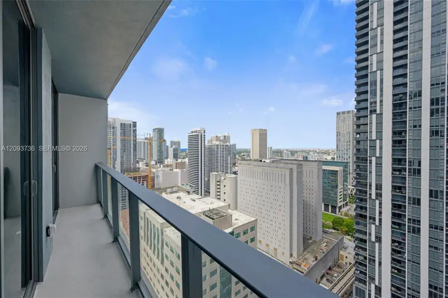 Condo located in Miami, FL showcasing its design and architecture (Image 12).