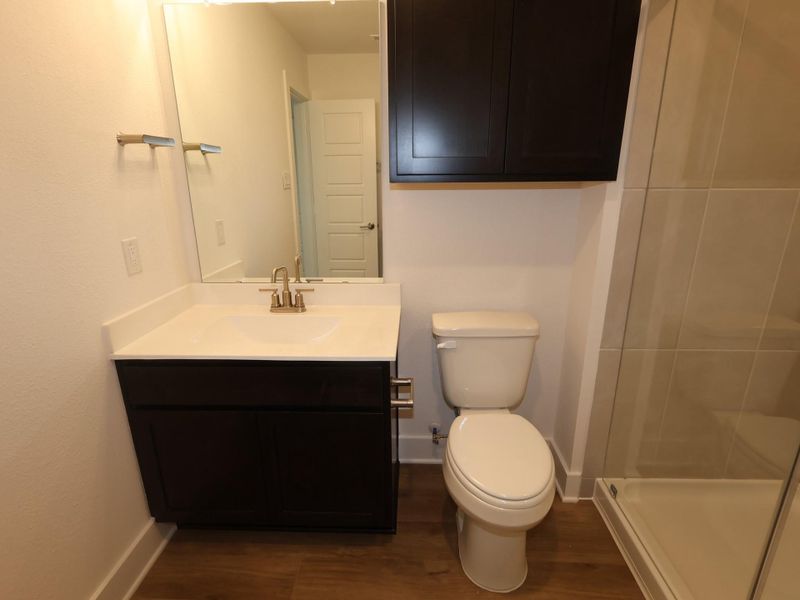 Furnished interior view inside a new home in Lago Mar, Santa Fe (Image 4).