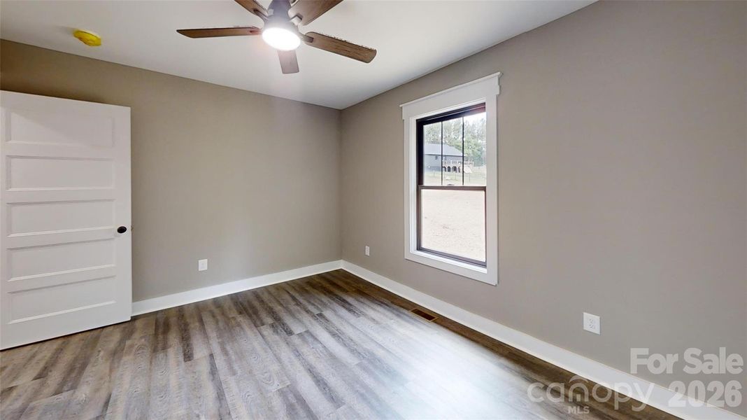 Spacious, unfurnished interior of a new home in , Lawndale (Image 16).