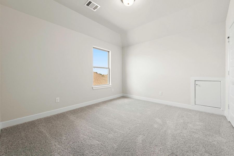 Spacious, unfurnished interior of a new home in Candela South - 40', Richmond (Image 13). Spacious, unfurnished interior of a new home in Candela South - 40', Richmond (Image 13).